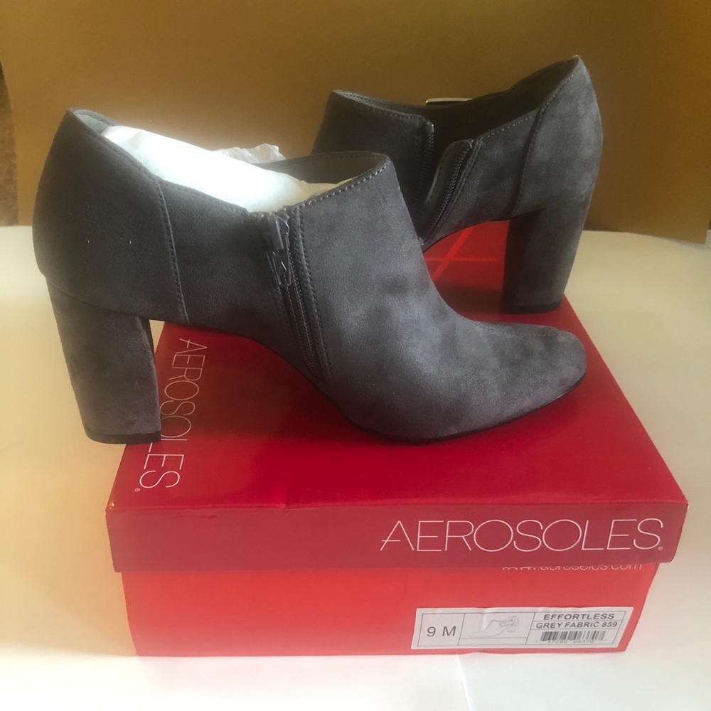 Grey Booties - Picture 2 of 8